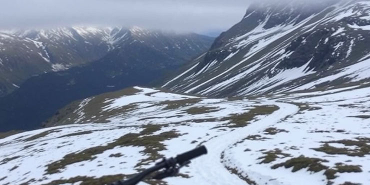 Lyngen Backcountry Ride