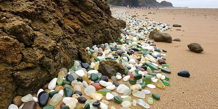  Glass Beach – Fort Bragg, California, USA

